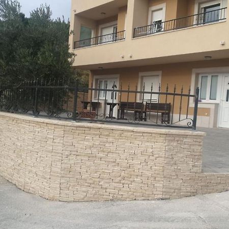 Hotel Ferdo 1 Makarska Exterior foto